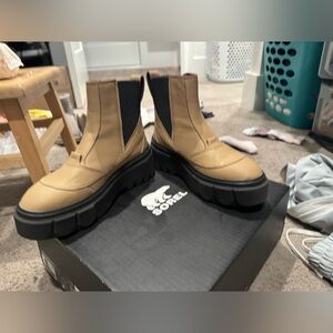 Sorel Women’s Ankle Boots